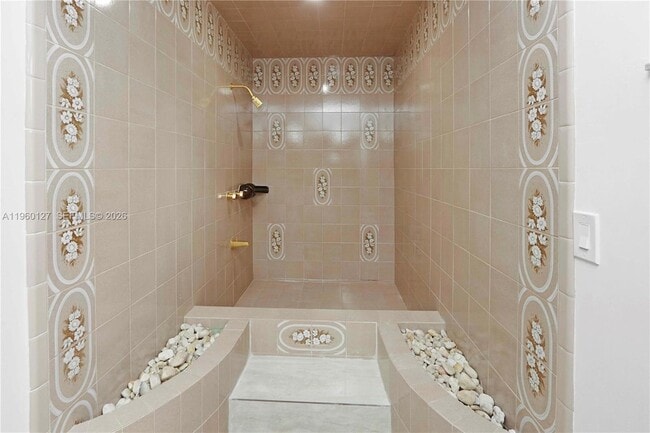 Building Photo - 2220 SW 90th Ave