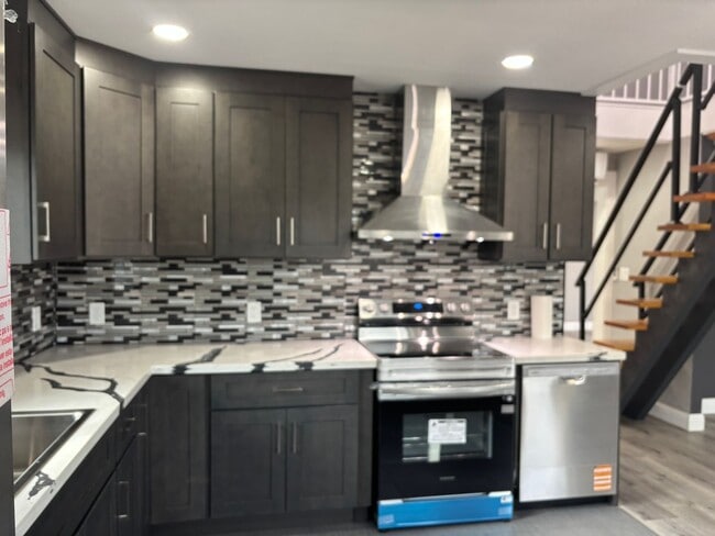 Building Photo - Gorgeous- Brand New 2 Bed + Loft Home in Beautiful Saranap Area – Walnut Creek