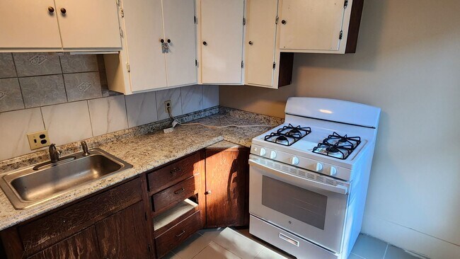 Building Photo - Two Family Duplex in Salamanca NY.
