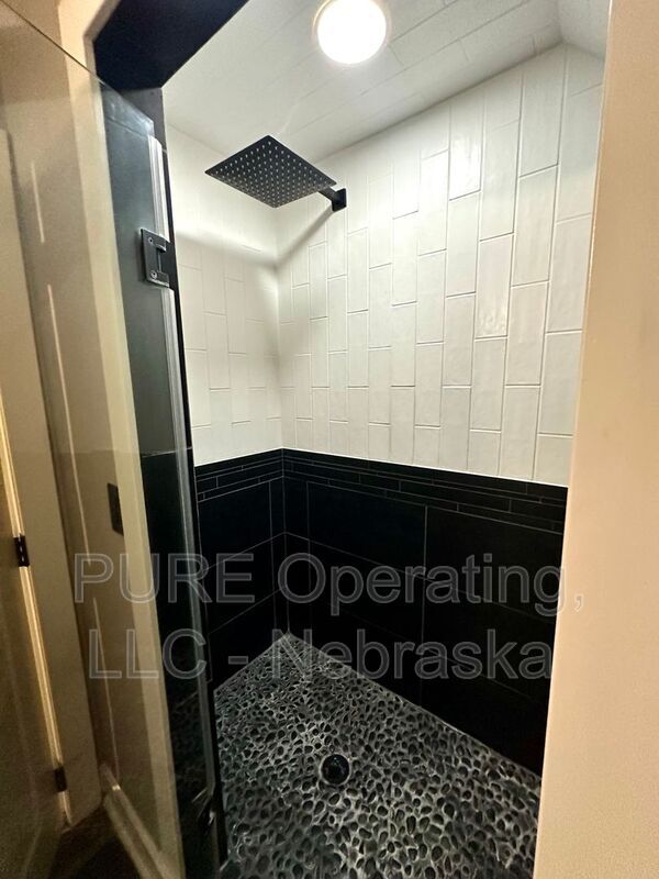 Building Photo - 2814 N 204th St