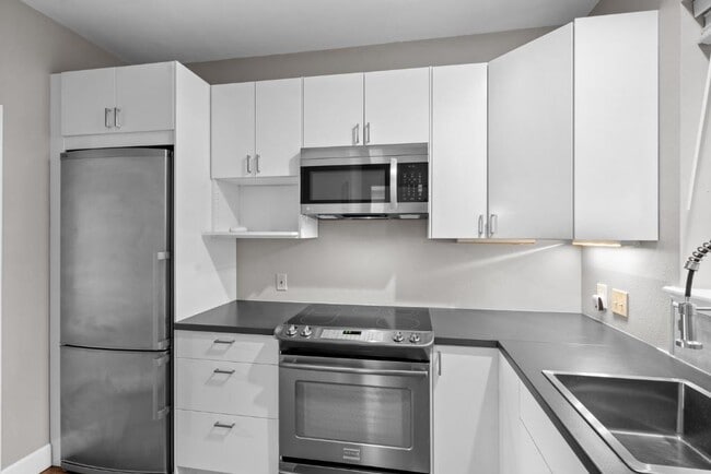 Building Photo - 1741 Spyglass Dr