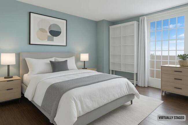 Building Photo - 100 Shearwater Ct E