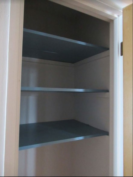 Hallway Closet #3 cont. - 5400 Eichelberger St