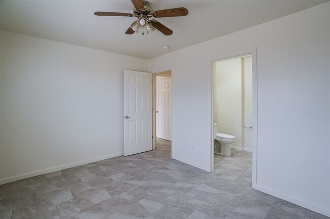Building Photo - 7020 E Burro Ln