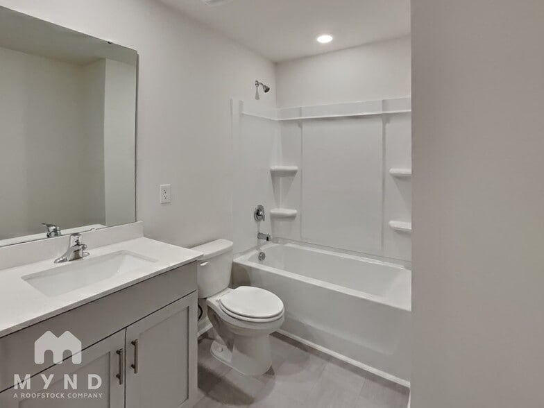 Building Photo - 513 Old Battle Bridge Rd