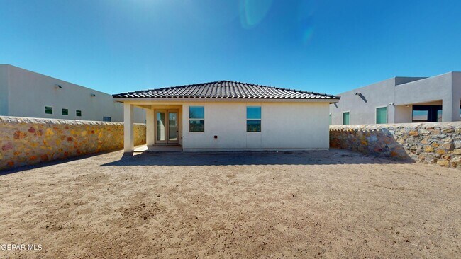 Building Photo - 13725 Olney Ave