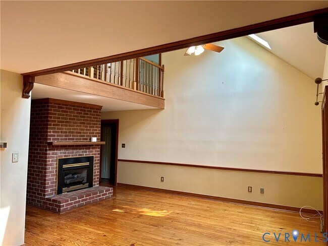 Building Photo - 8203 Spring Meadow Rd