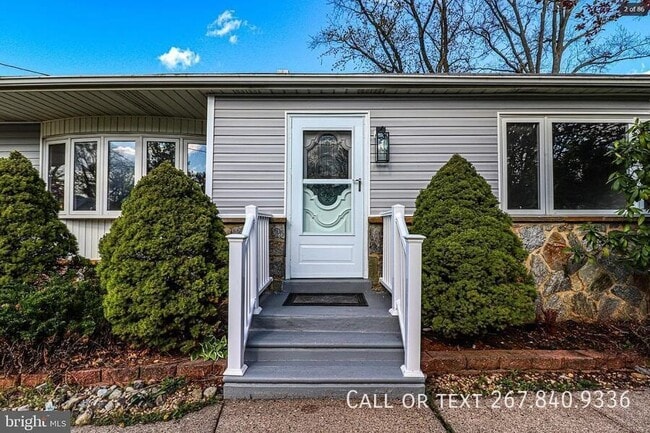Building Photo - 1608 Haddonfield-Berlin Rd