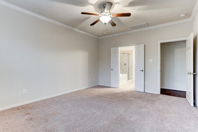 Building Photo - 19806 Amber Village Ln