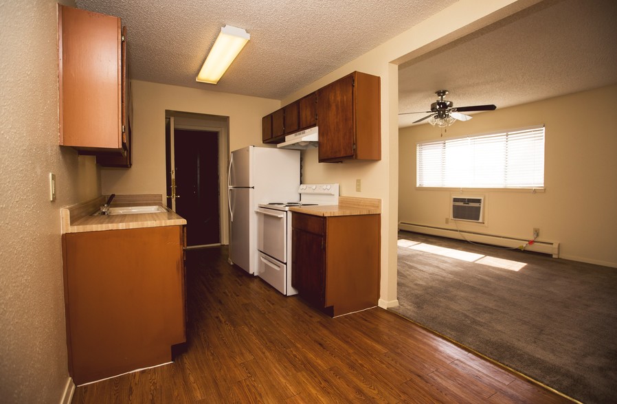 Kitchen and Dining Room - The Park at 54th Apartments