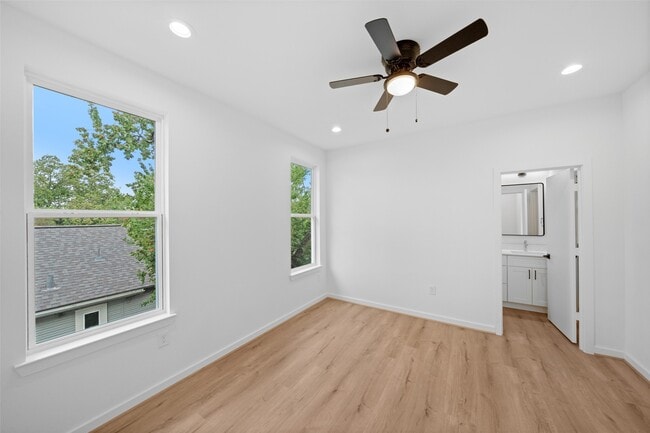 Building Photo - 1408 Enid St