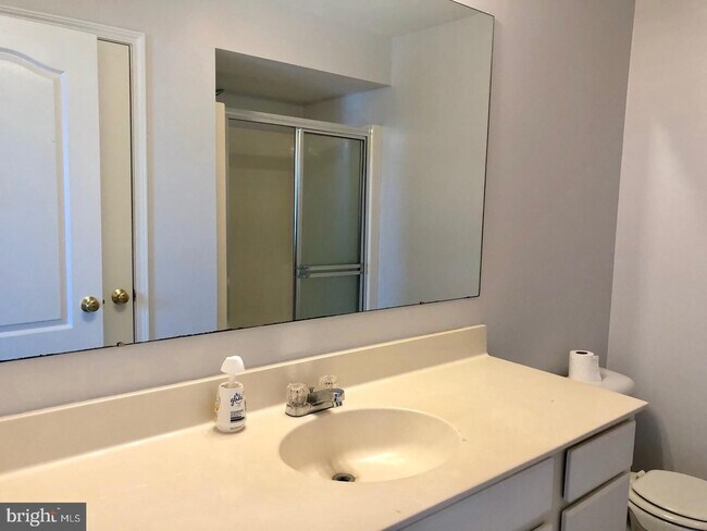 Building Photo - 1205 Caitlins Way