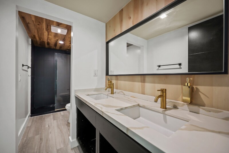 Building Photo - 1139 Bellevue Ave