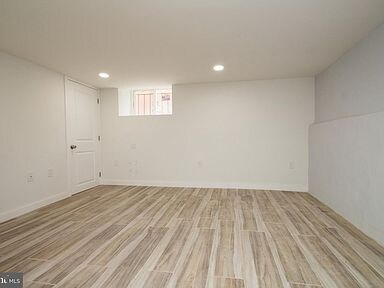 Building Photo - 2437 S 13th St