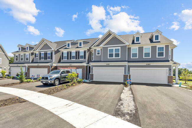 Building Photo - 2283 Horseshoe Cir