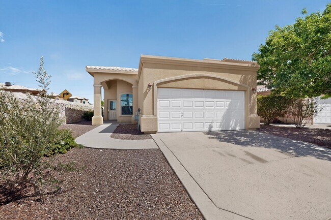 Building Photo - 11583 St Martin Way