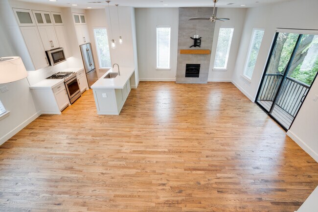 Building Photo - 4032 Herschel Ave