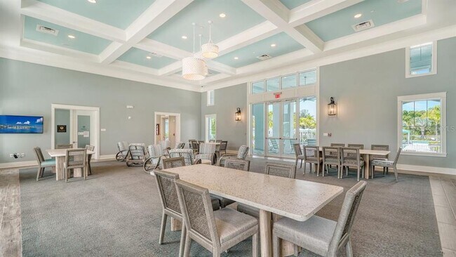 Building Photo - 10105 Canaveral Cir