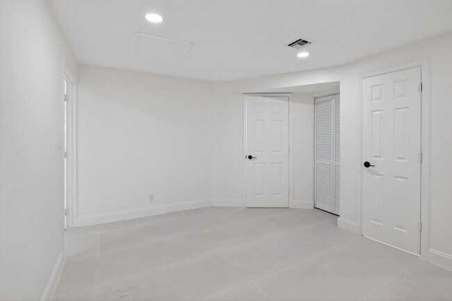 Building Photo - Renovated 3BR/2BA Corner Single-Family Home – Large Fenced Yard, NO HOA