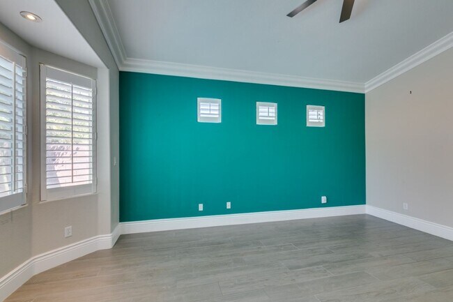 Building Photo - 10002 Long Barrow Ct