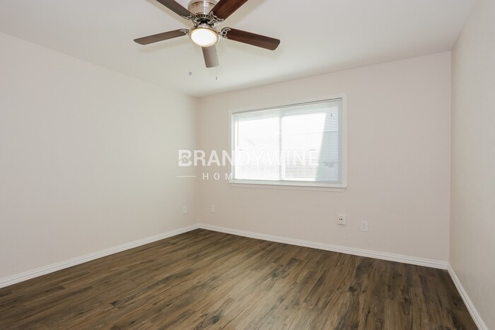 Building Photo - 120 Callender Dr