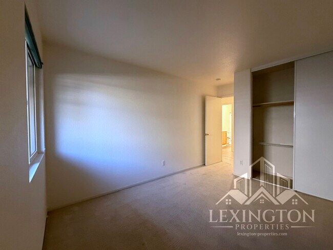 Building Photo - Pristine, single-story, 3bd/2ba, Home in Cameron Park!