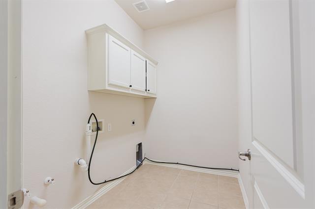 Building Photo - 10809 Grecian Dr