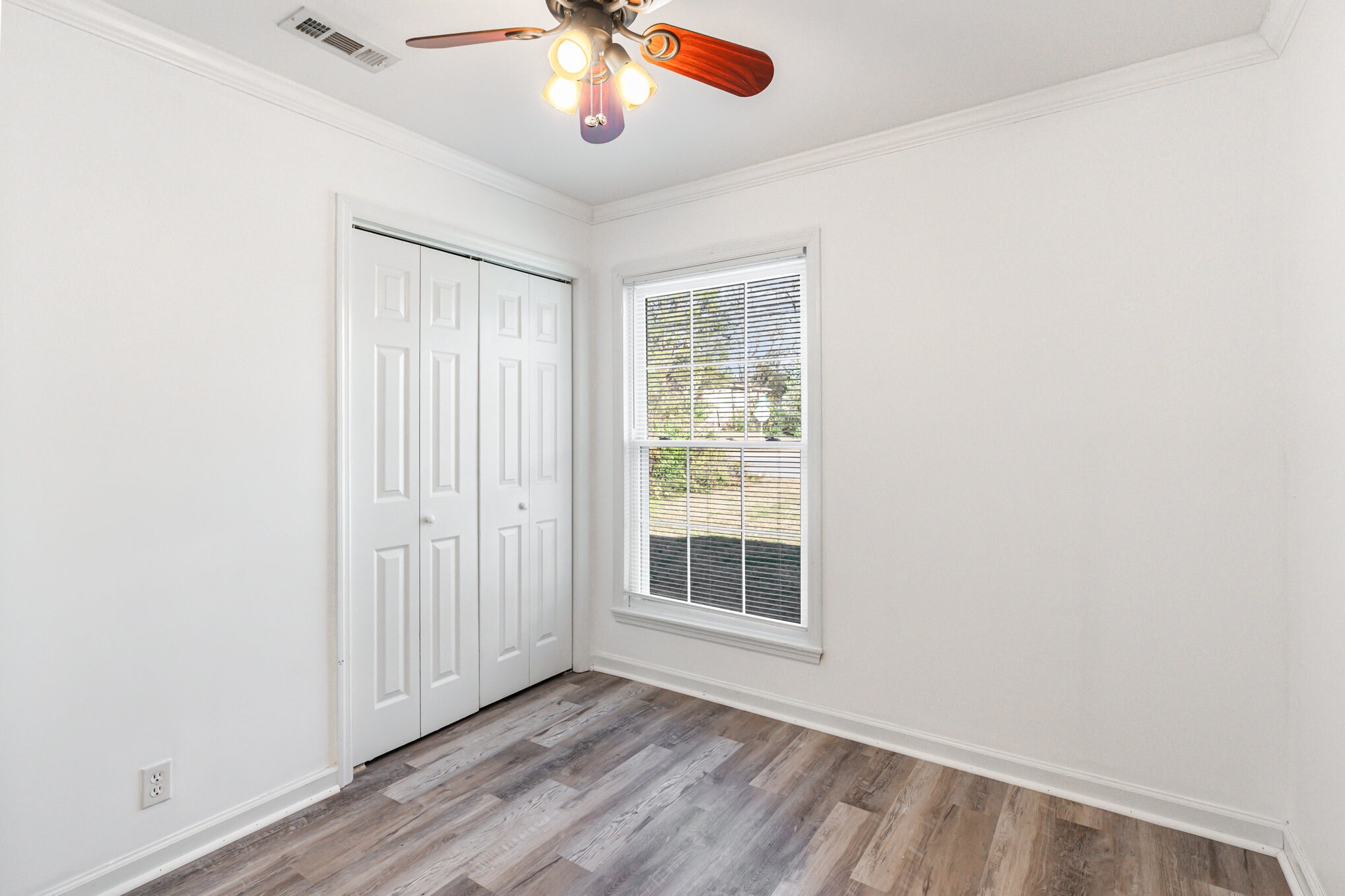 Building Photo - 3883 Crouch Dr