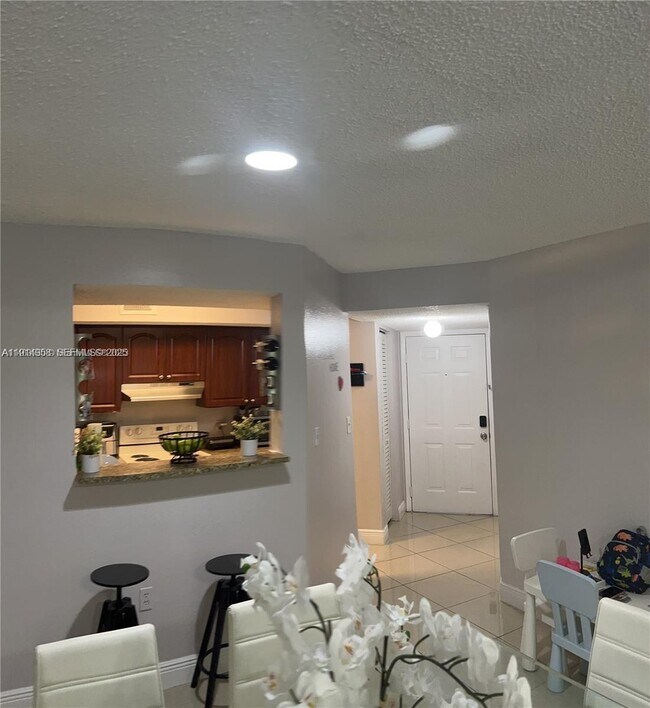 Building Photo - 15661 SW 104th Terrace