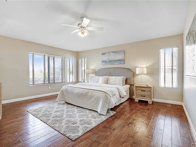 Building Photo - 2027 Warble Ct