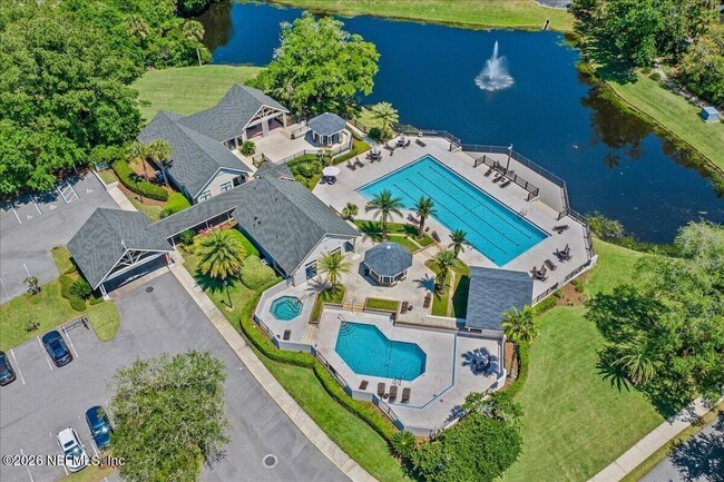 Building Photo - 107 Island Dr