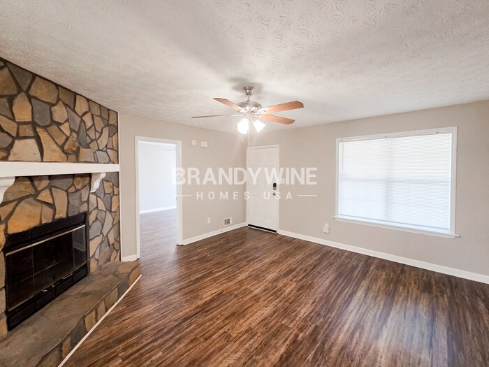 Building Photo - 235 Winston Dr