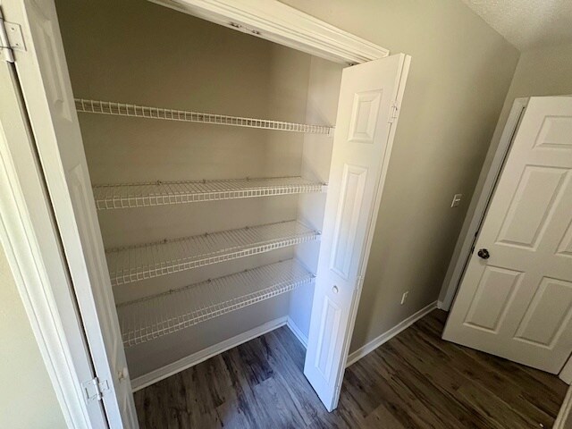 Building Photo - 2027 Las Vegas Trail