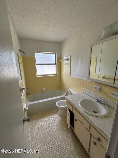 Building Photo - 22434 SE 60th Pl