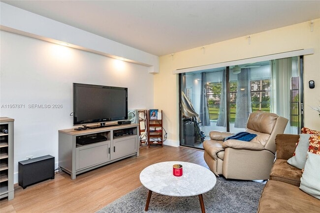 Building Photo - 9355 SW 8th St