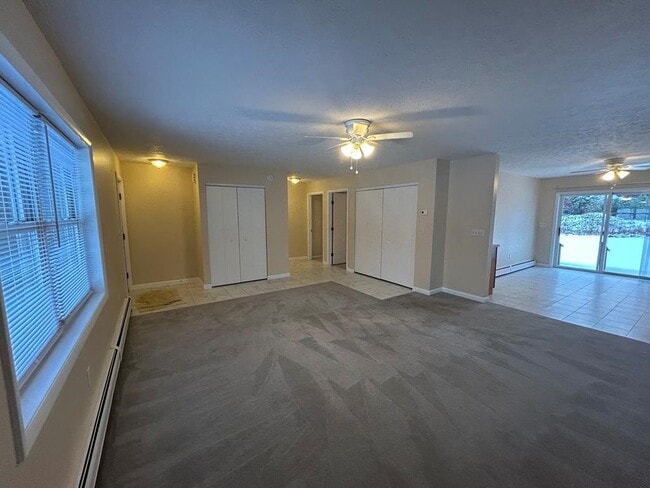 Building Photo - 181 Old Ithaca Rd