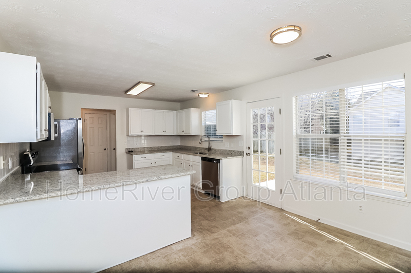Building Photo - 517 Cascade Walk
