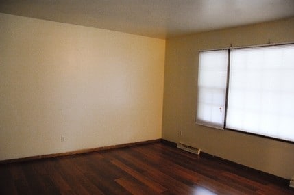 Building Photo - 3122 Churchill Dr