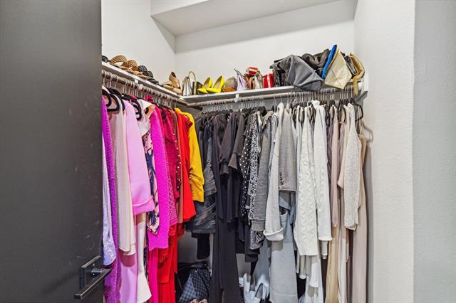 Building Photo - 2916 Hawthorne Ave