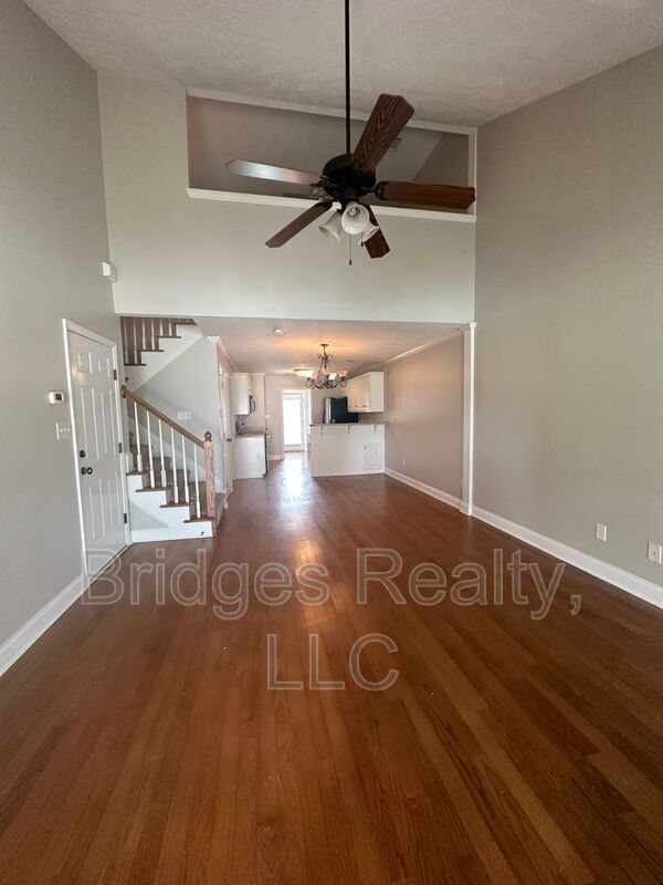Building Photo - 900 Bryan Cir