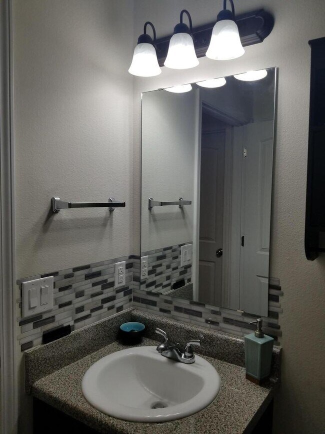 Building Photo - 9108 Timber Ln