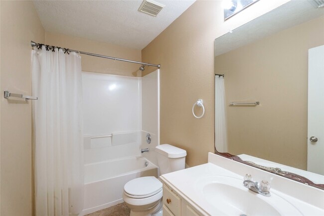 Building Photo - 146 N Vesper Bend Cir
