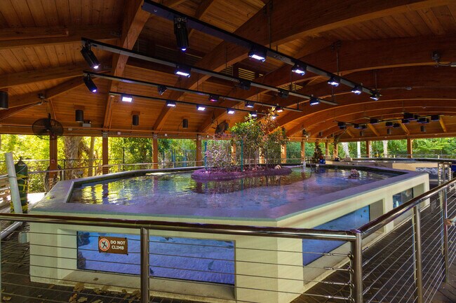 Building Photo - 299 SW 7th St