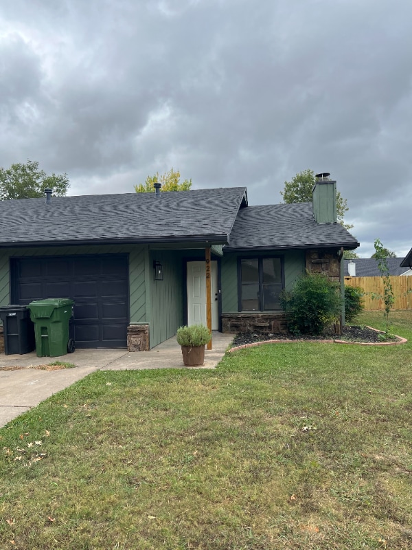 Building Photo - 922 Turtle Creek Dr