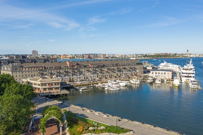 Building Photo - 39 Commercial Wharf