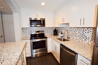 Building Photo - 66 Girard Ave