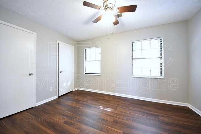 Building Photo - 621 Westport Rd