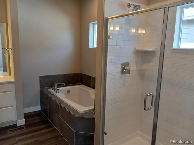 Building Photo - 10523 Summer Rdg Dr