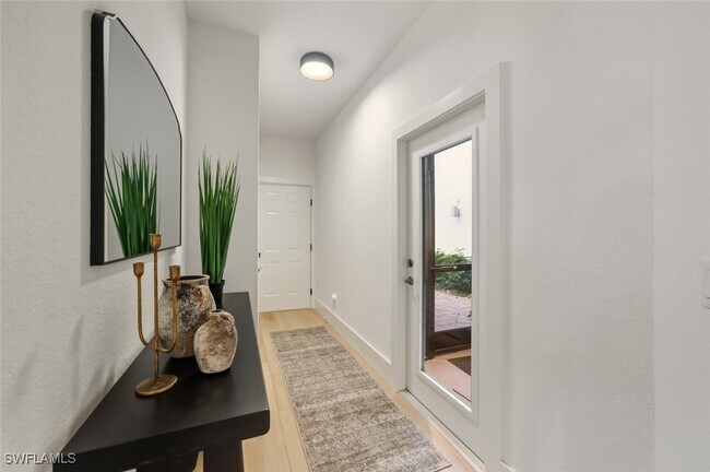 Building Photo - 2396 Ravenna Blvd