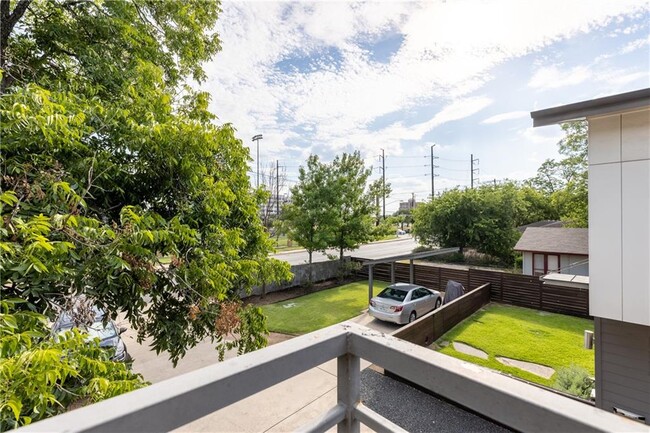 Building Photo - 500 W 51st St